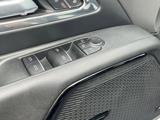 New 2025 Chevrolet Silverado EV RST image 11