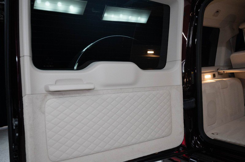New 2027 Mercedes-Benz G 580 e image 33