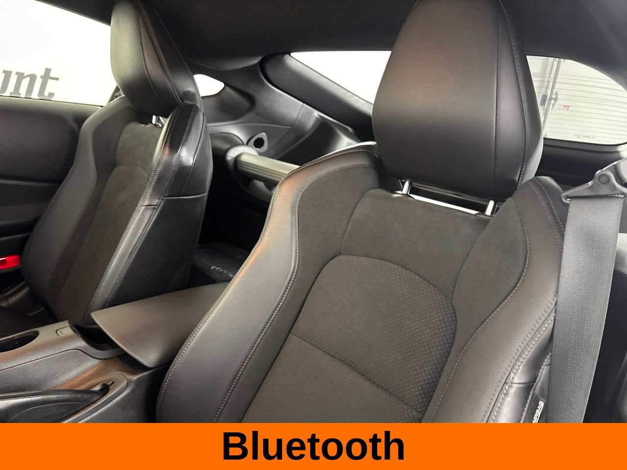 Used 2025 Nissan Z Performance w/ Floor Mat Package RWD image 11