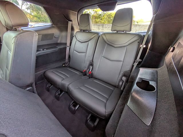 Certified 2023 Cadillac XT6 Premium Luxury FWD image 16
