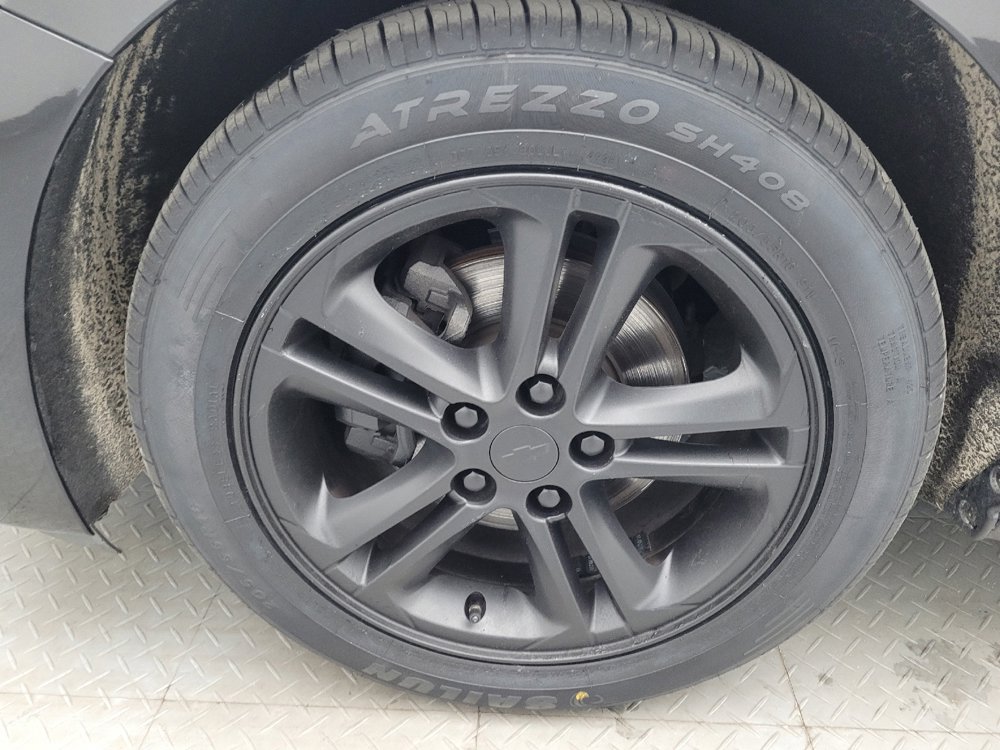 Used 2018 Chevrolet Cruze LT w/ Sun And Sound Package FWD image 31