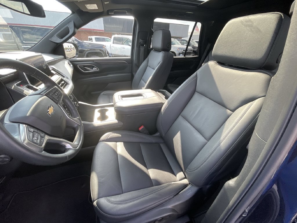 Used 2023 Chevrolet Tahoe LT w/ LT Signature Package AWD/4WD image 20