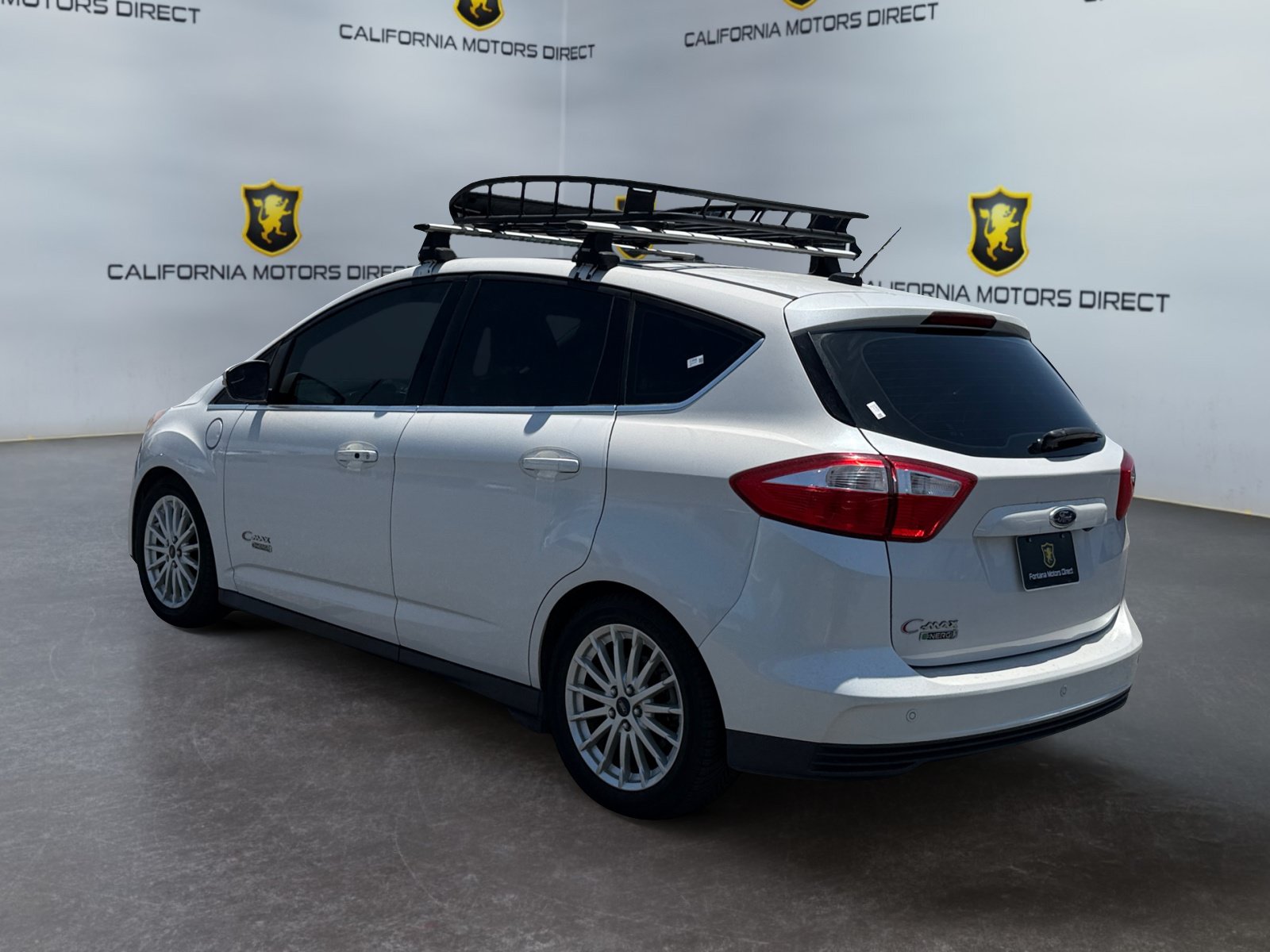 Used 2016 Ford C-MAX Energi SEL w/ Equipment Group 302A FWD image 3