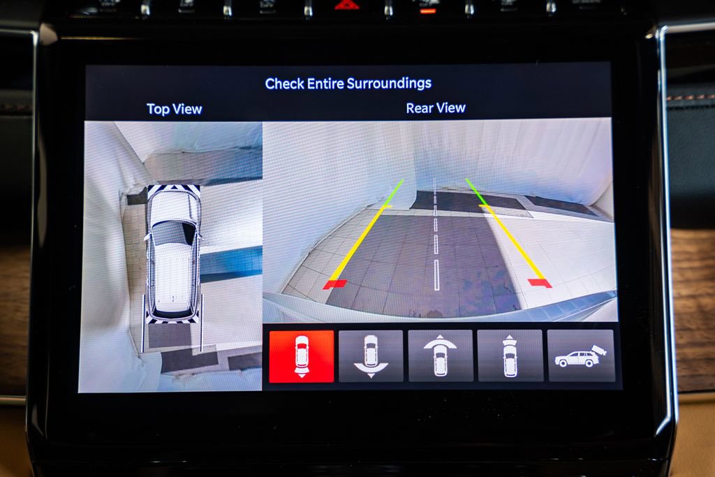 New 2025 Jeep Grand Cherokee Summit image 42