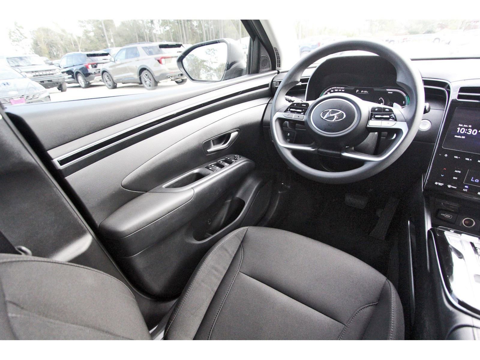 Used 2024 Hyundai Tucson Blue image 11