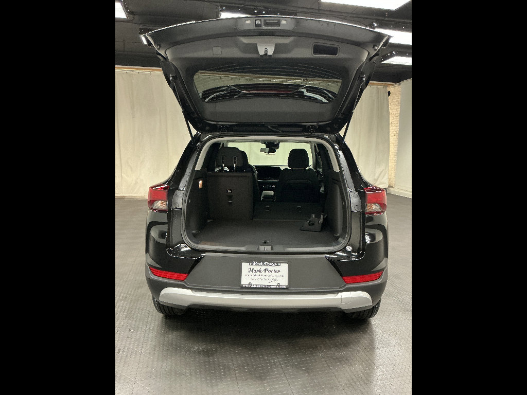 New 2026 Chevrolet TrailBlazer LT FWD image 18