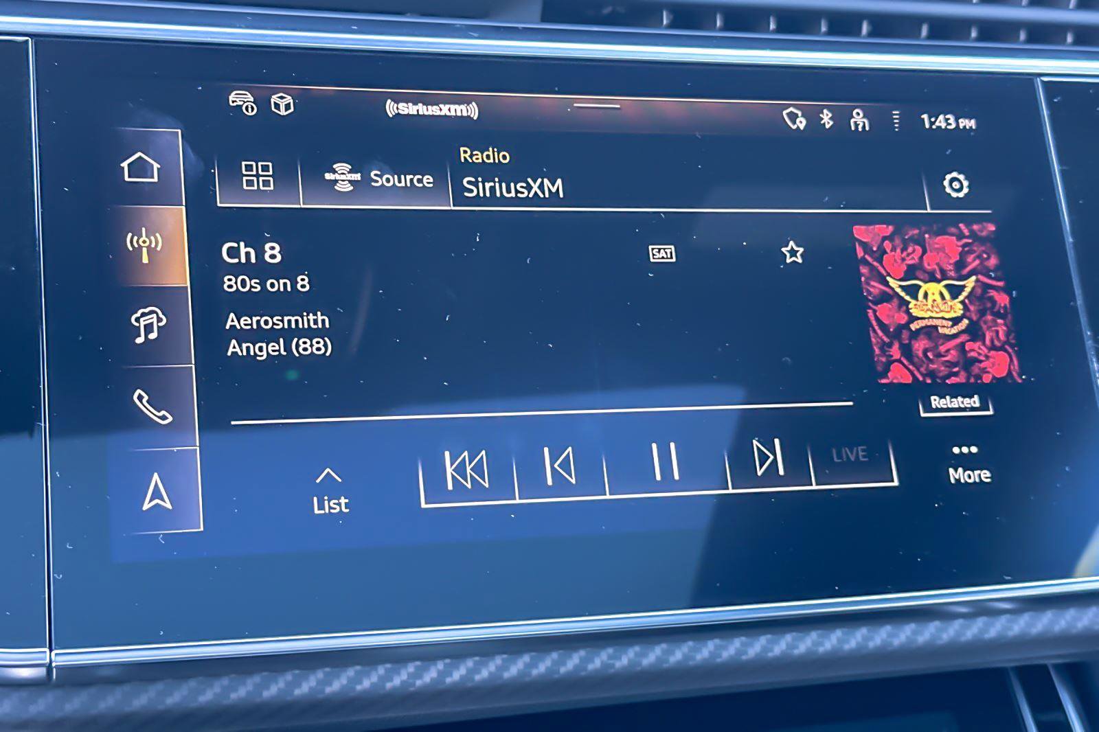 Used 2025 Audi RS Q8 performance image 53