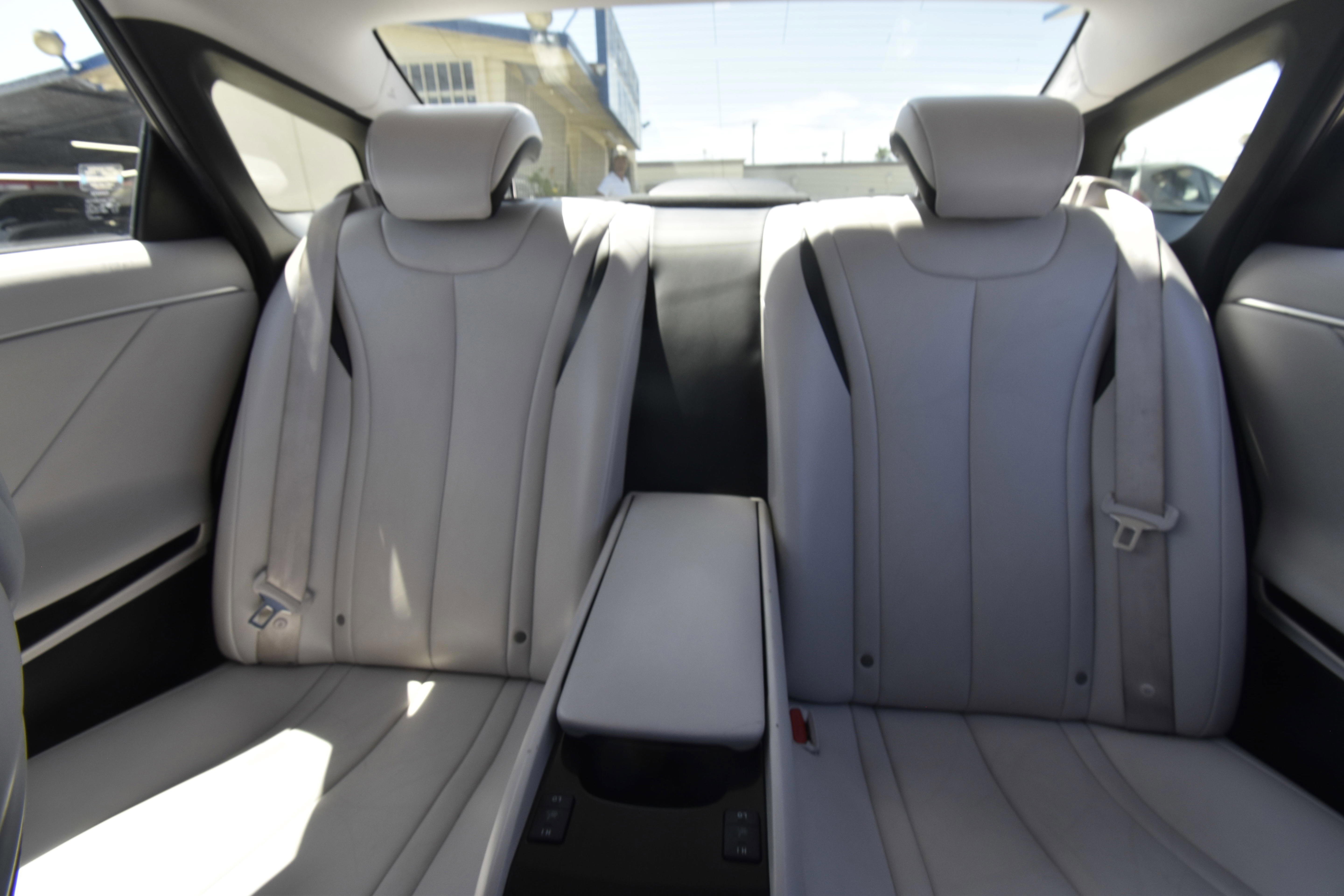 Used 2019 Toyota Mirai FWD image 9