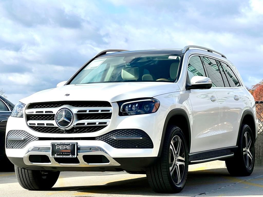 Certified 2022 Mercedes-Benz GLS 450 4MATIC image 4