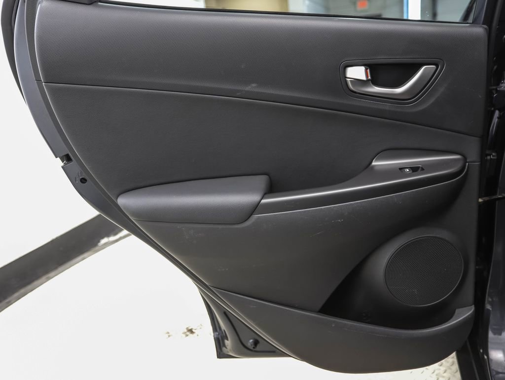 Used 2021 Hyundai Kona Ultimate AWD/4WD image 20