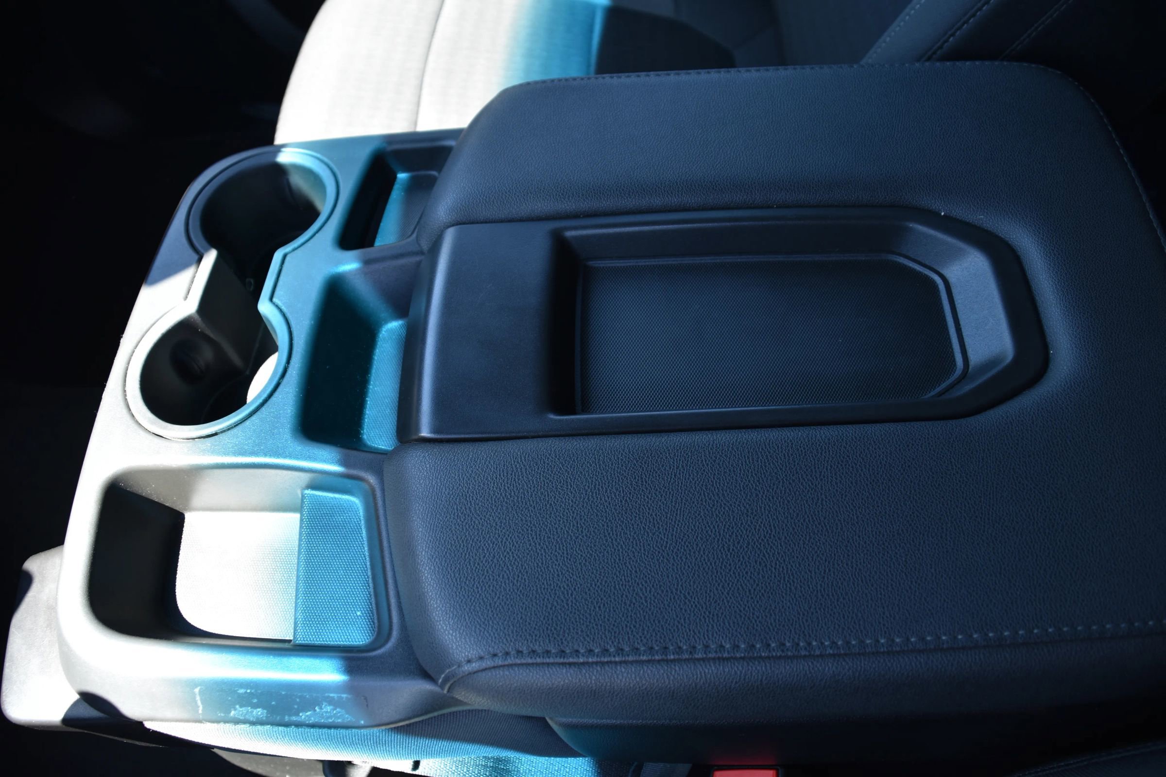 Used 2022 Chevrolet Silverado 3500 LT w/ Convenience Package image 15