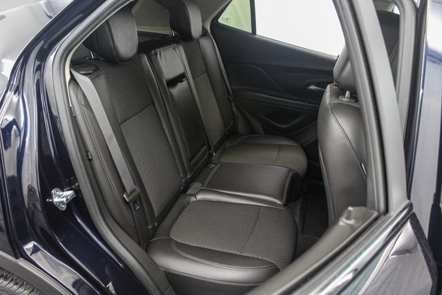 Used 2021 Buick Encore Preferred w/ Safety Package AWD/4WD image 19