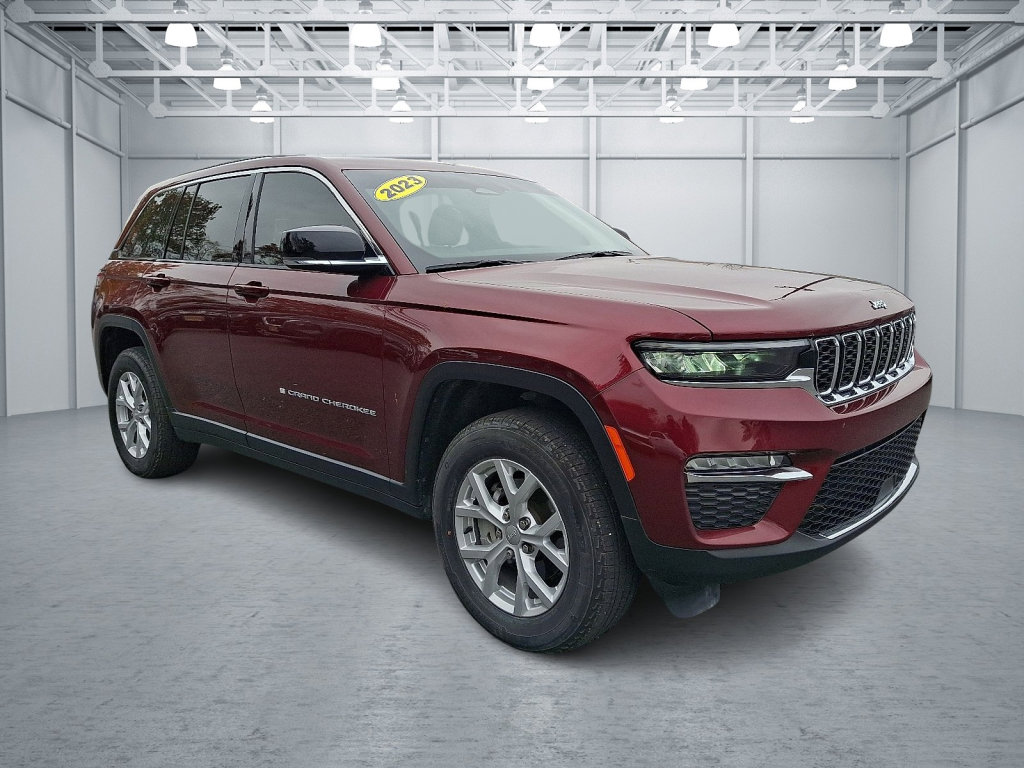 Used 2023 Jeep Grand Cherokee Limited w/ Trailer Tow Prep Group (B) image 7