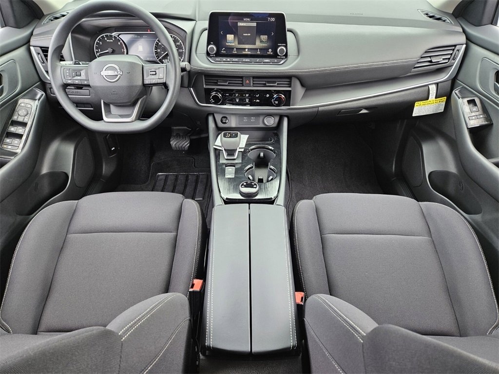 New 2026 Nissan Rogue S image 7