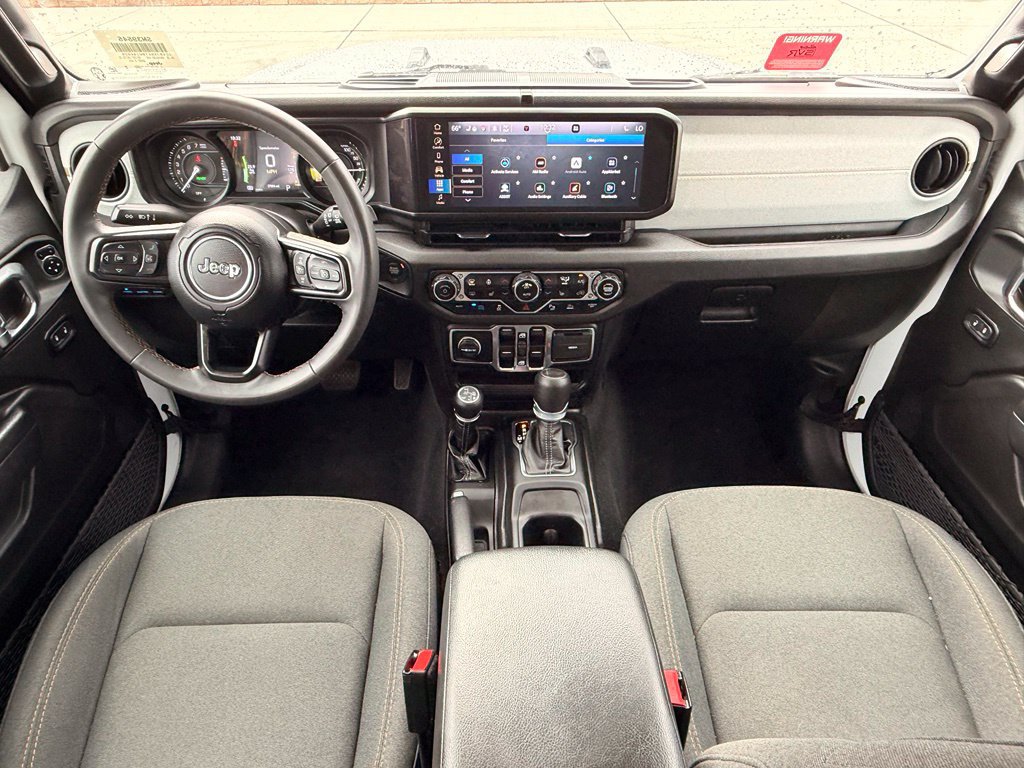 Used 2024 Jeep Wrangler Unlimited w/ Convenience Group AWD/4WD image 14