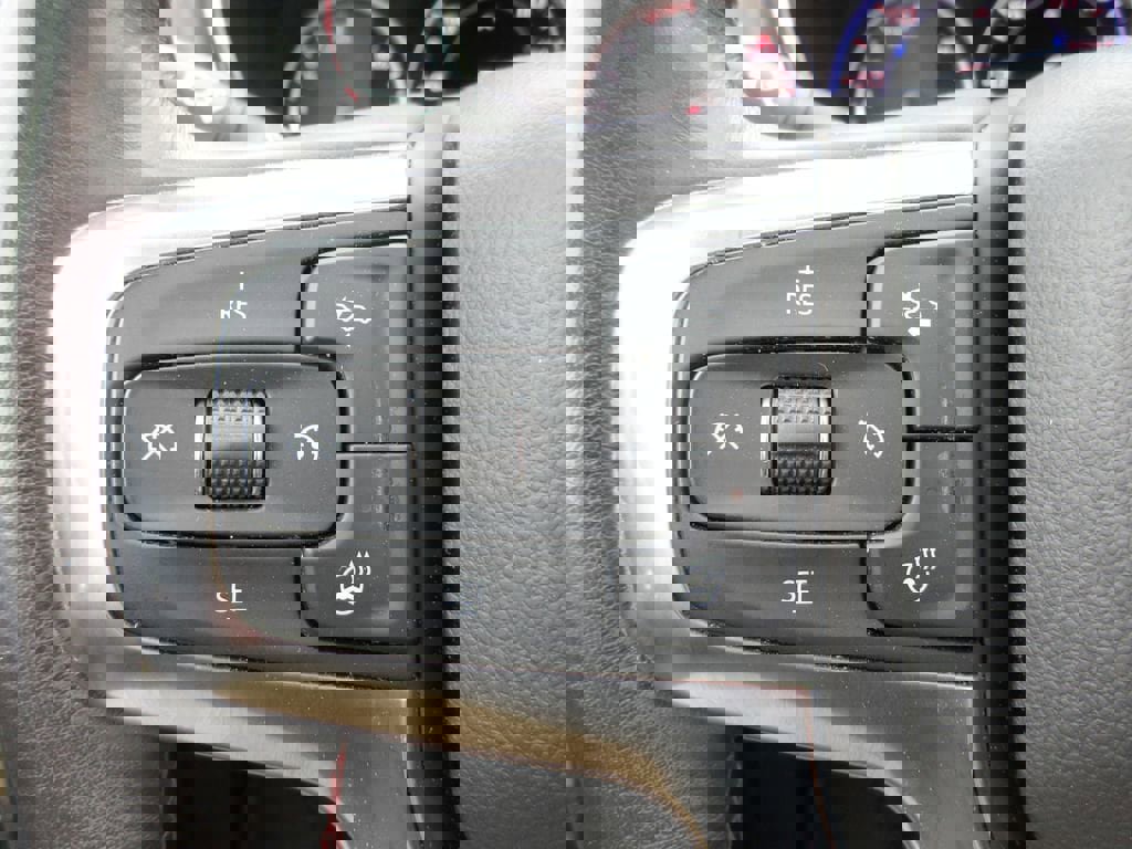 Certified 2019 Chevrolet Blazer RS AWD/4WD image 27