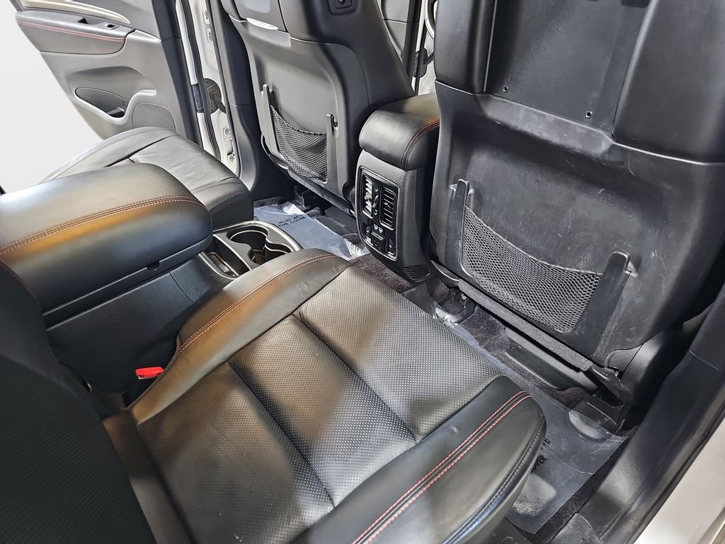 Used 2017 Dodge Durango R/T w/ Technology Group AWD/4WD image 13