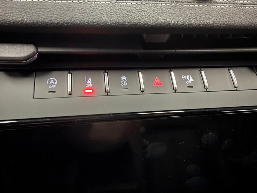 New 2026 Jeep Grand Cherokee Limited AWD/4WD image 31
