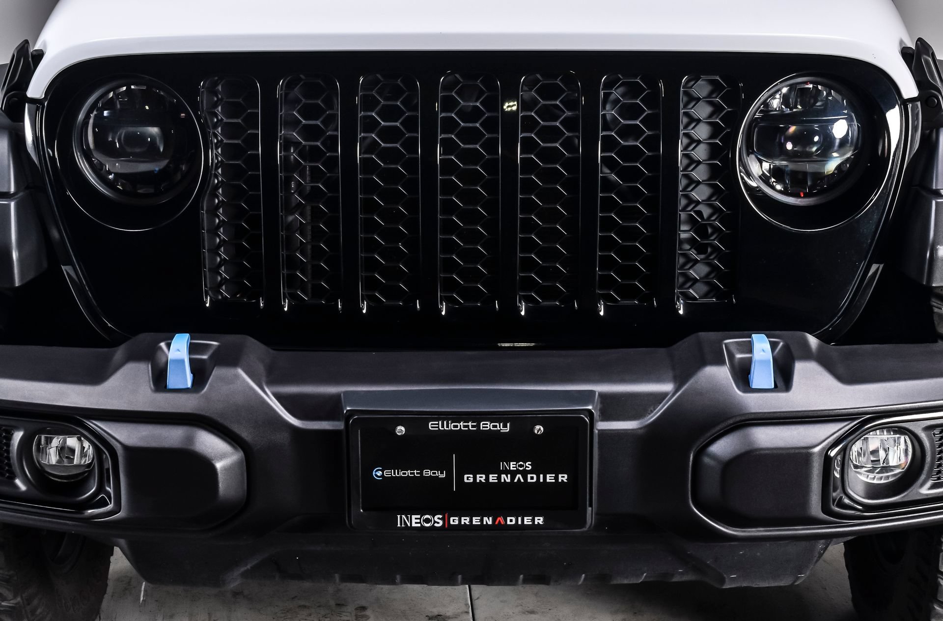 Used 2023 Jeep Wrangler Unlimited w/ Cold Weather Group AWD/4WD image 10