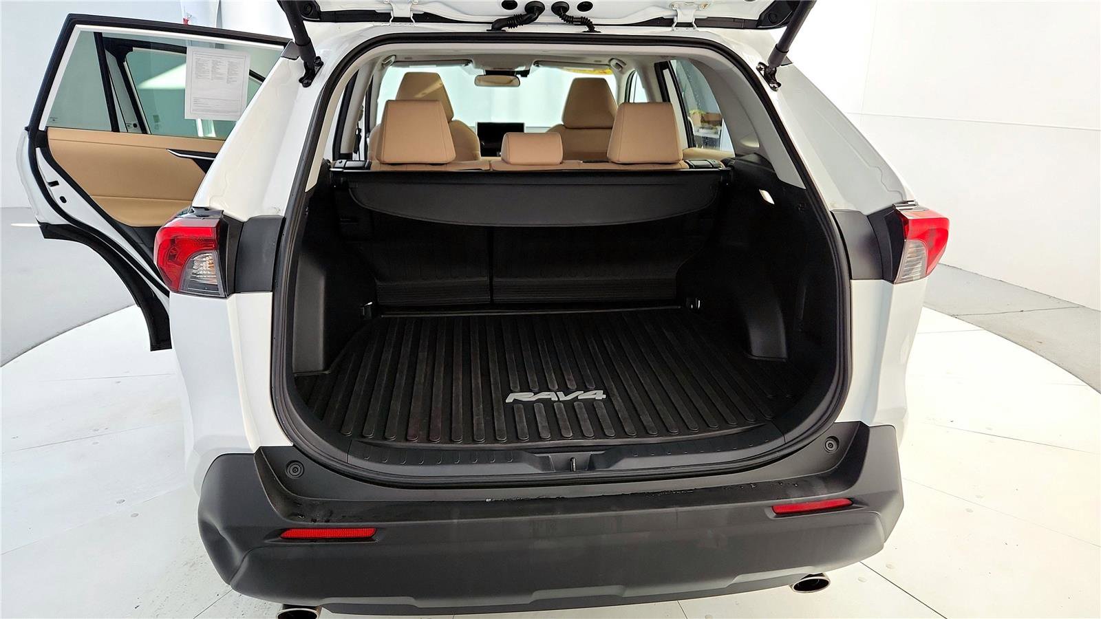 Certified 2024 Toyota RAV4 XLE image 19