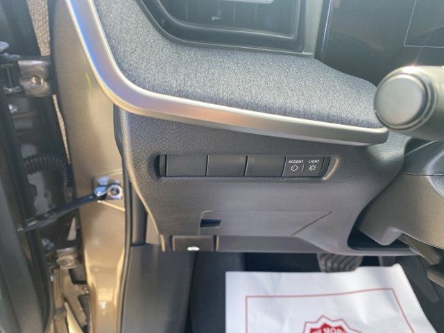 New 2026 Nissan Kicks SV w/ SV Premium Package image 19