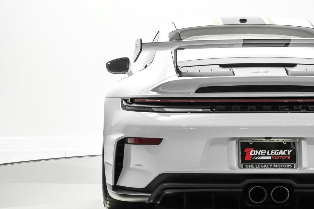 Used 2026 Porsche 911 GT3 w/ Weissach Package RWD image 40