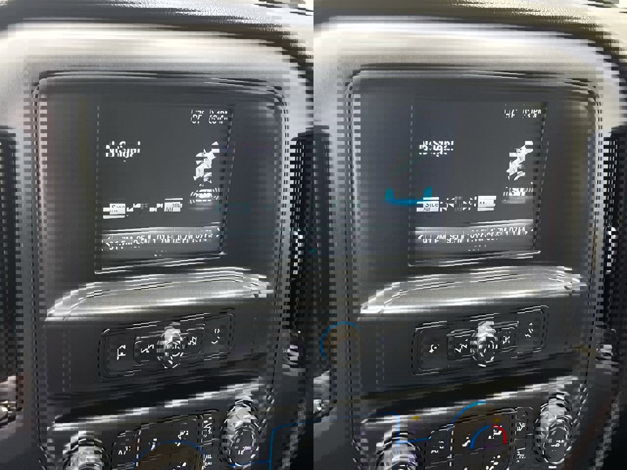 Used 2018 Chevrolet Silverado 1500 Custom w/ Custom Value Package image 15