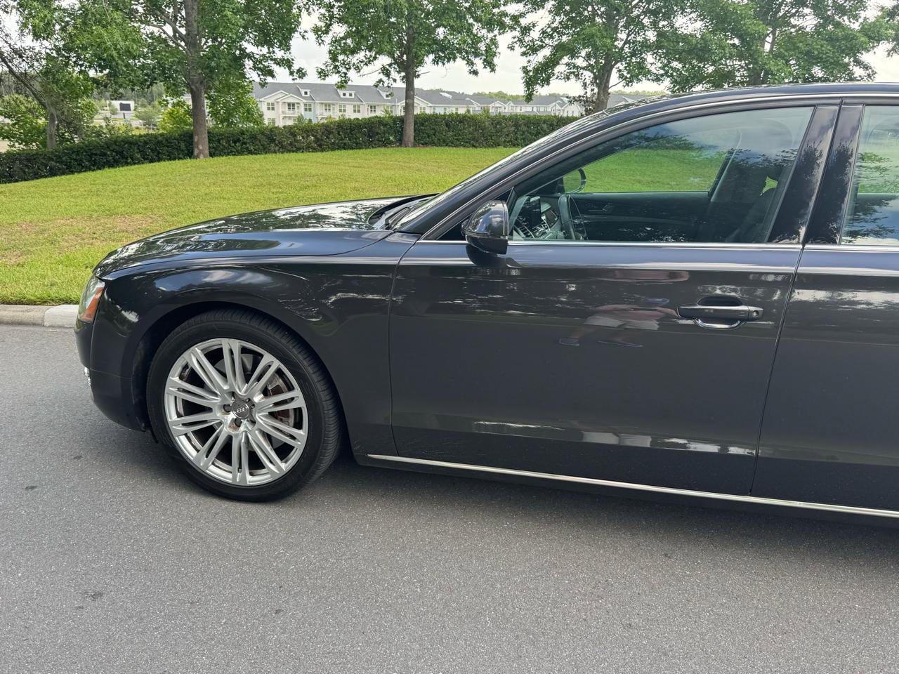 Used 2011 Audi A8 4.2 AWD/4WD image 8