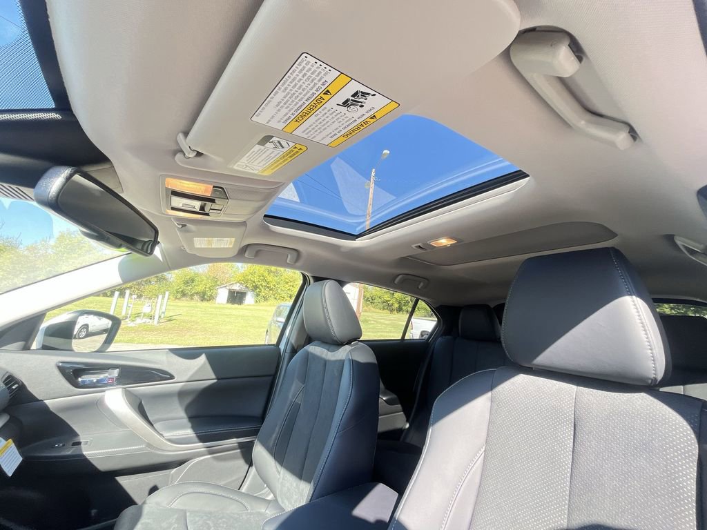 New 2026 Mitsubishi Eclipse Cross SE image 21