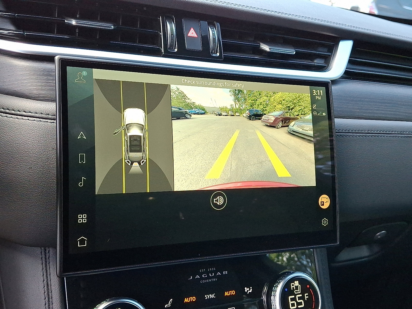 Used 2022 Jaguar F-PACE S image 18