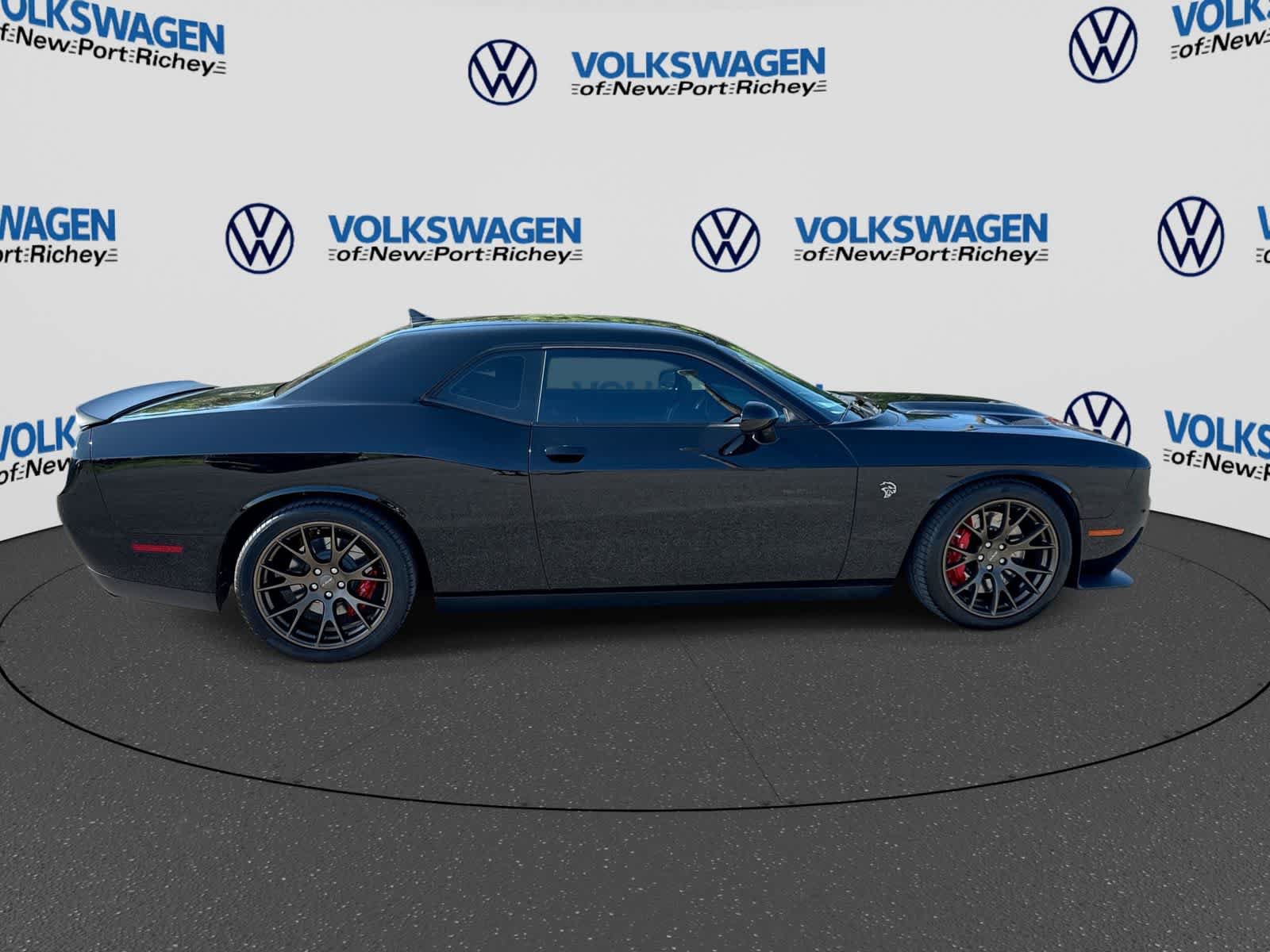 Used 2016 Dodge Challenger SRT Hellcat RWD image 15