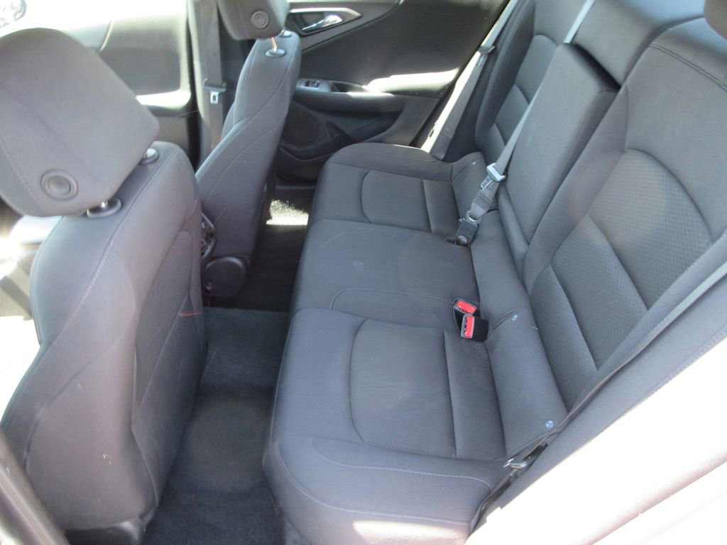 Used 2024 Chevrolet Malibu LT FWD image 12