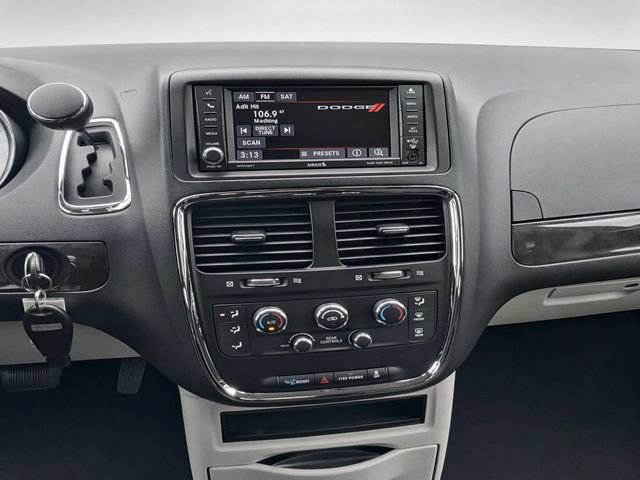 Used 2017 Dodge Grand Caravan SE w/ Power Window Group FWD image 22