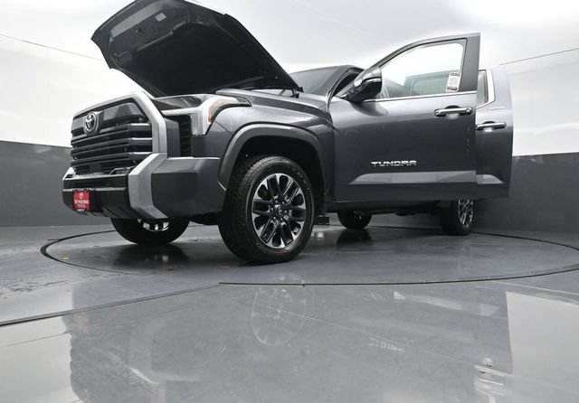 Used 2026 Toyota Tundra Limited w/ Power Package AWD/4WD image 41
