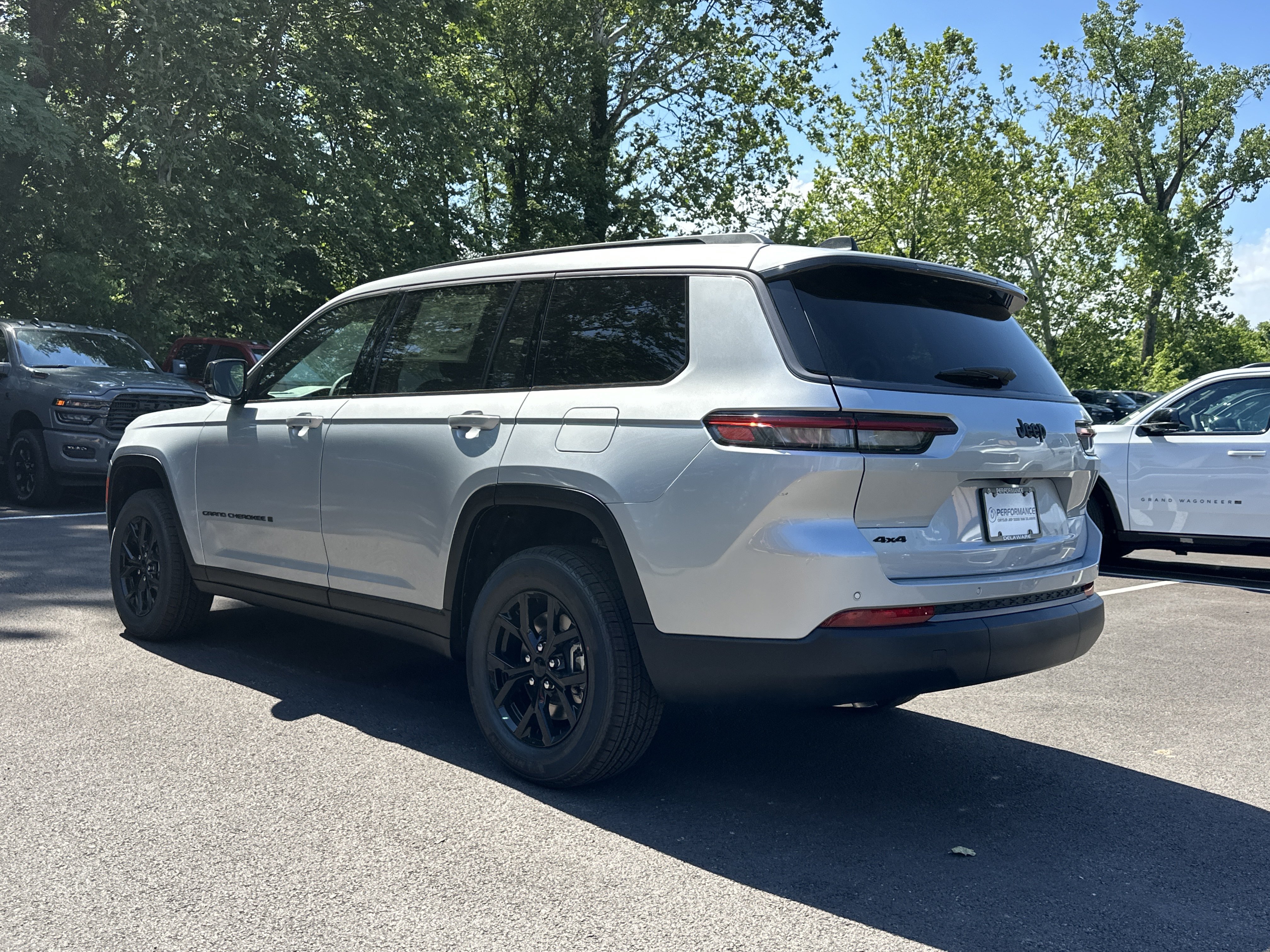 New 2026 Jeep Grand Cherokee L 4WD image 26
