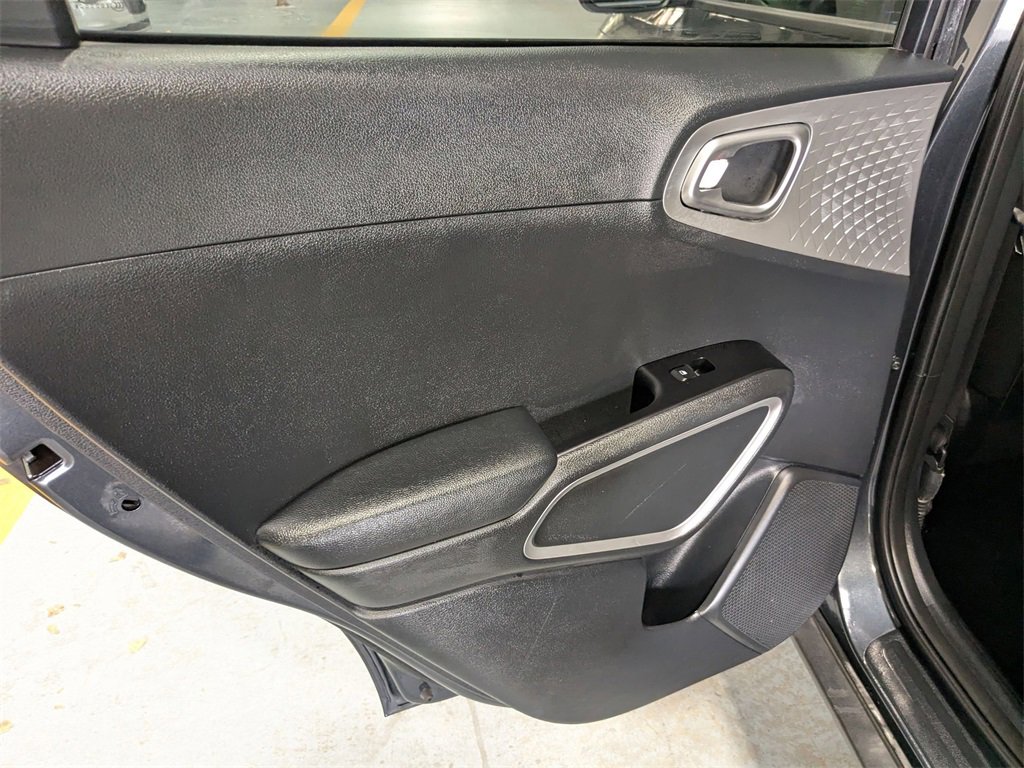 Used 2024 Kia Soul LX w/ Option Group 015 image 24