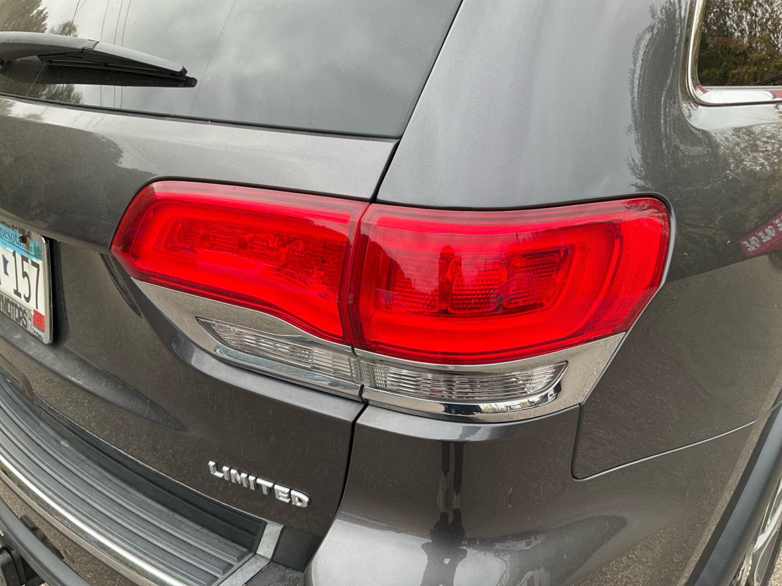 Used 2018 Jeep Grand Cherokee Limited w/ Trailer Tow Group IV AWD/4WD image 32