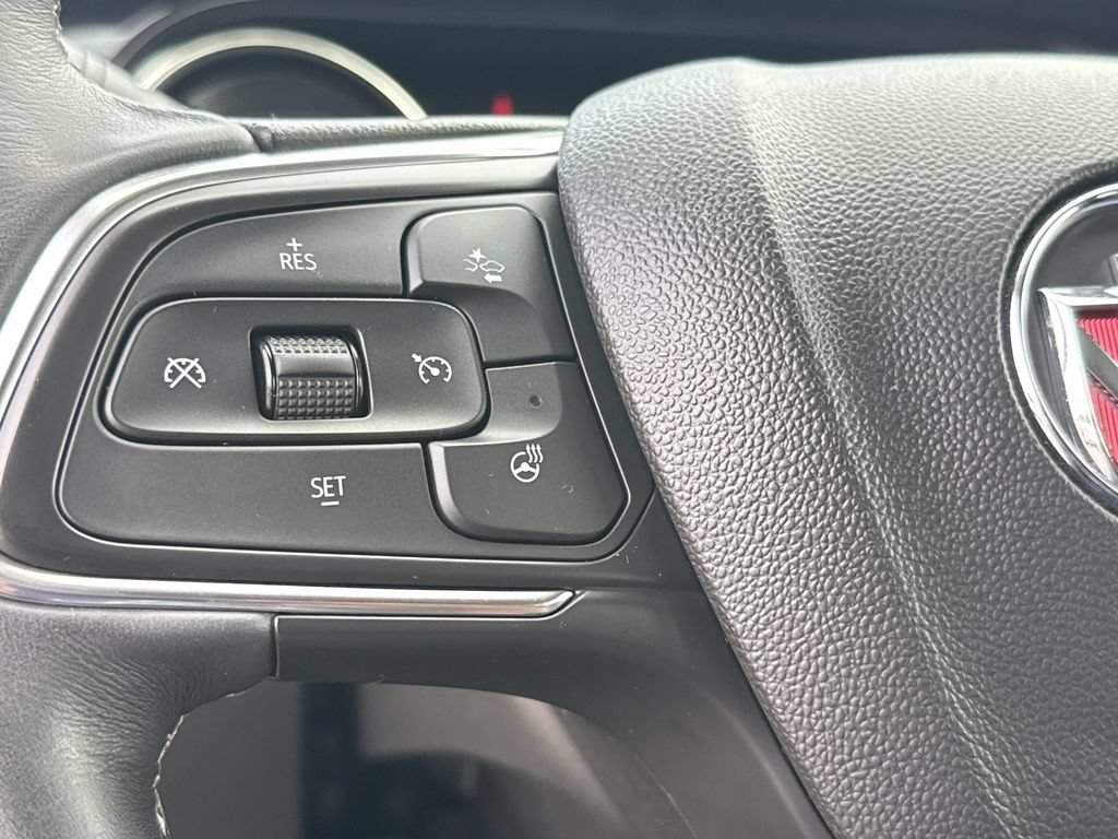 Used 2022 Buick Encore GX Essence w/ Advanced Technology Package FWD image 16
