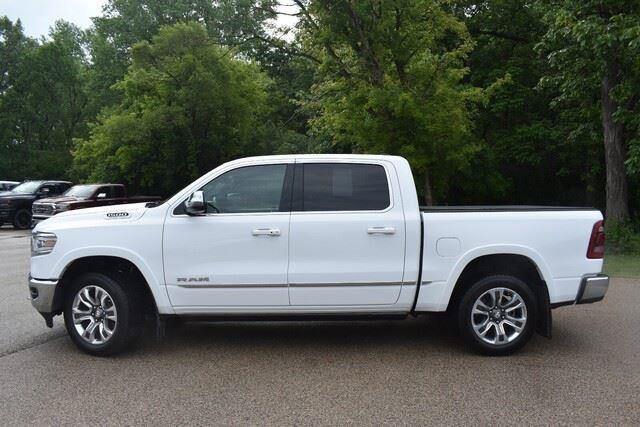 Used 2023 RAM 1500 Limited AWD/4WD image 3