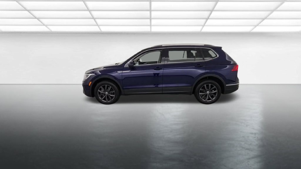 Used 2024 Volkswagen Tiguan SE AWD/4WD image 5