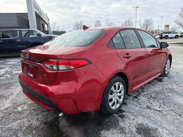 Used 2021 Toyota Corolla LE image 5