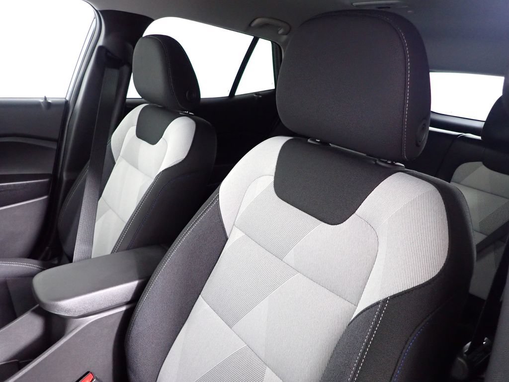 New 2026 Chevrolet Trax LS w/ LS Convenience Package FWD image 21