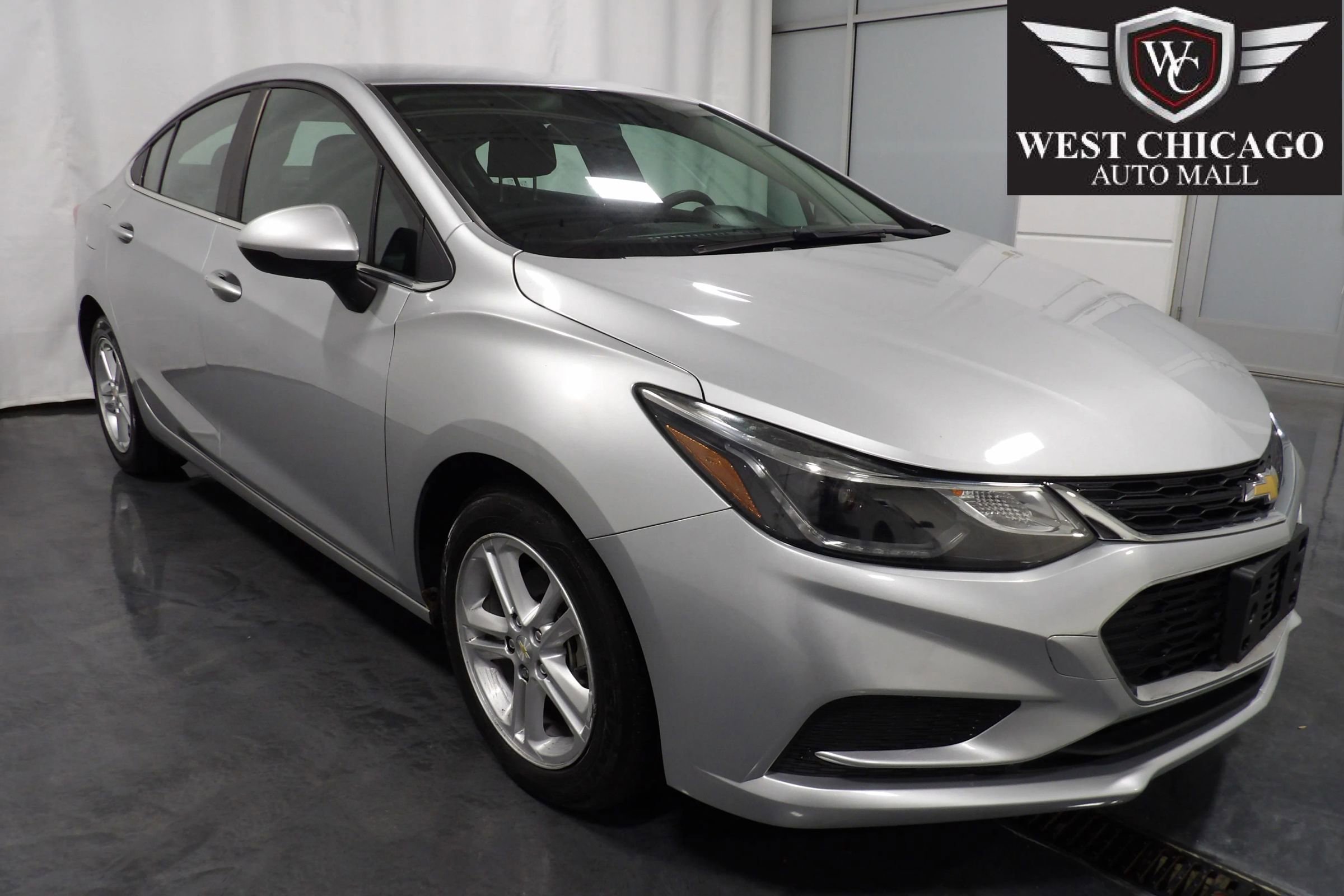 Used 2018 Chevrolet Cruze LT w/ Convenience Package