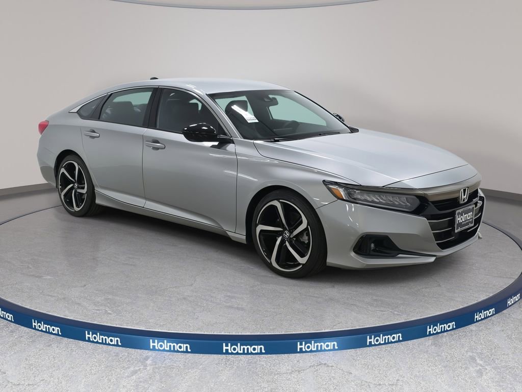 Used 2022 Honda Accord Sport image 4