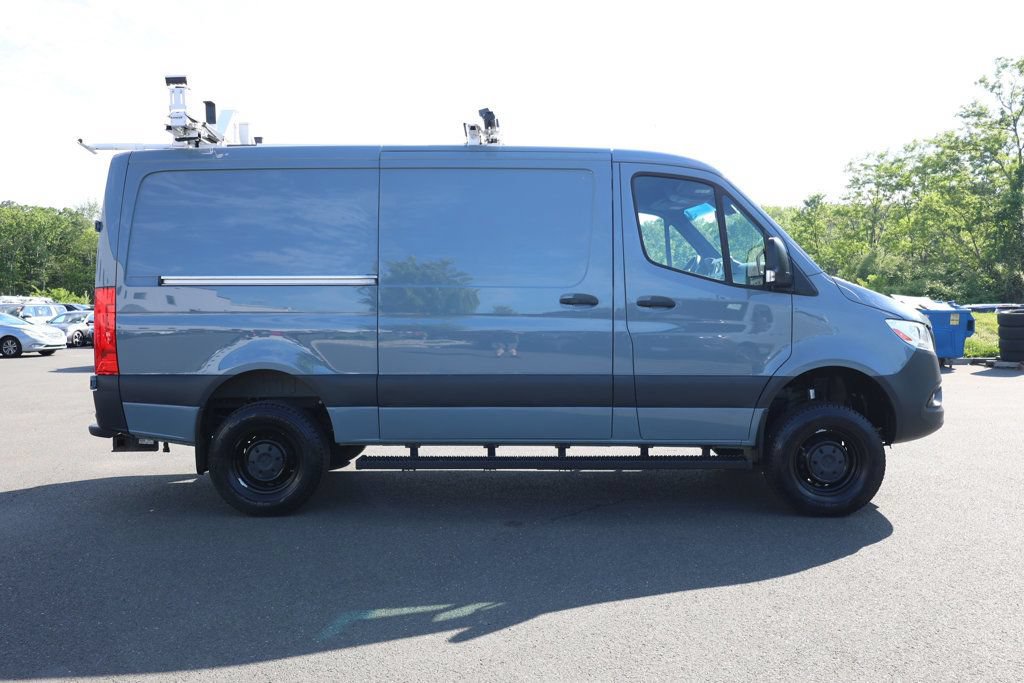 Used 2024 Mercedes-Benz Sprinter 2500 image 6