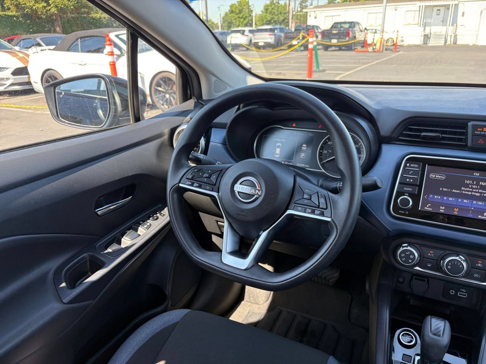 Used 2025 Nissan Versa SV FWD image 32