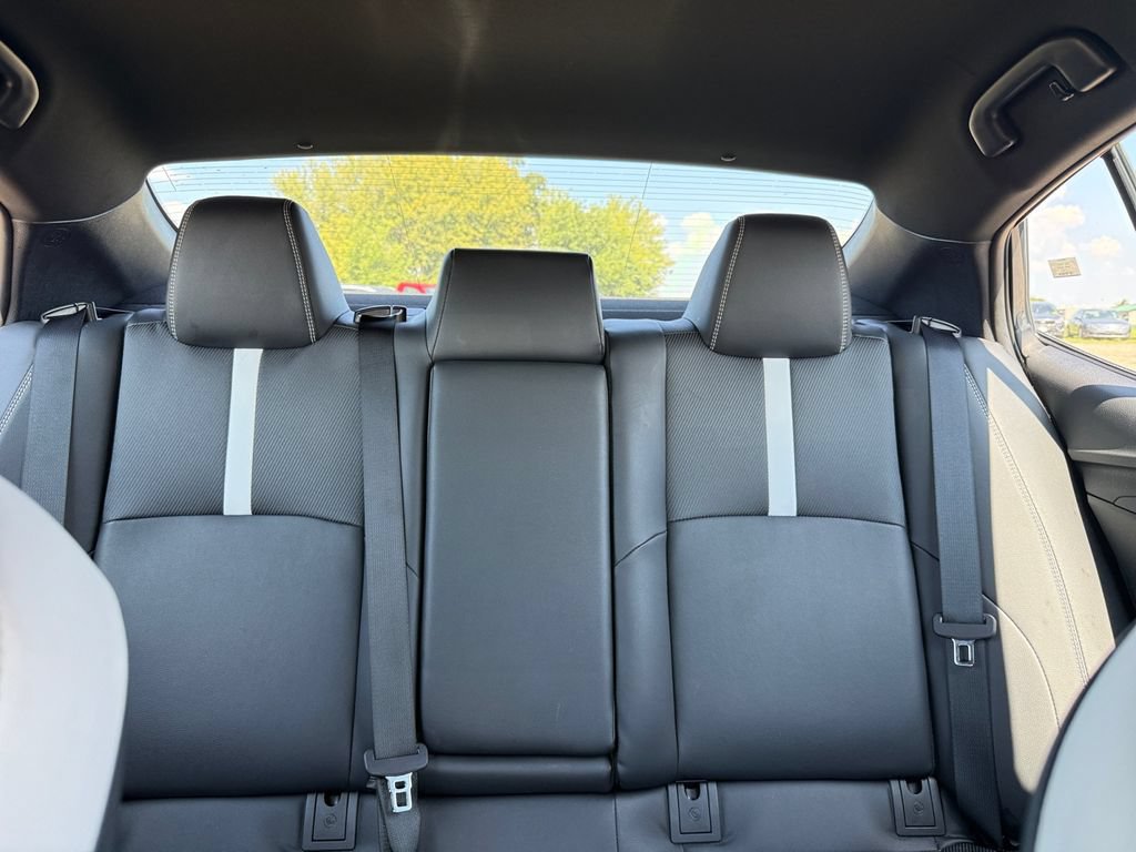 Used 2026 Toyota Camry SE FWD image 43