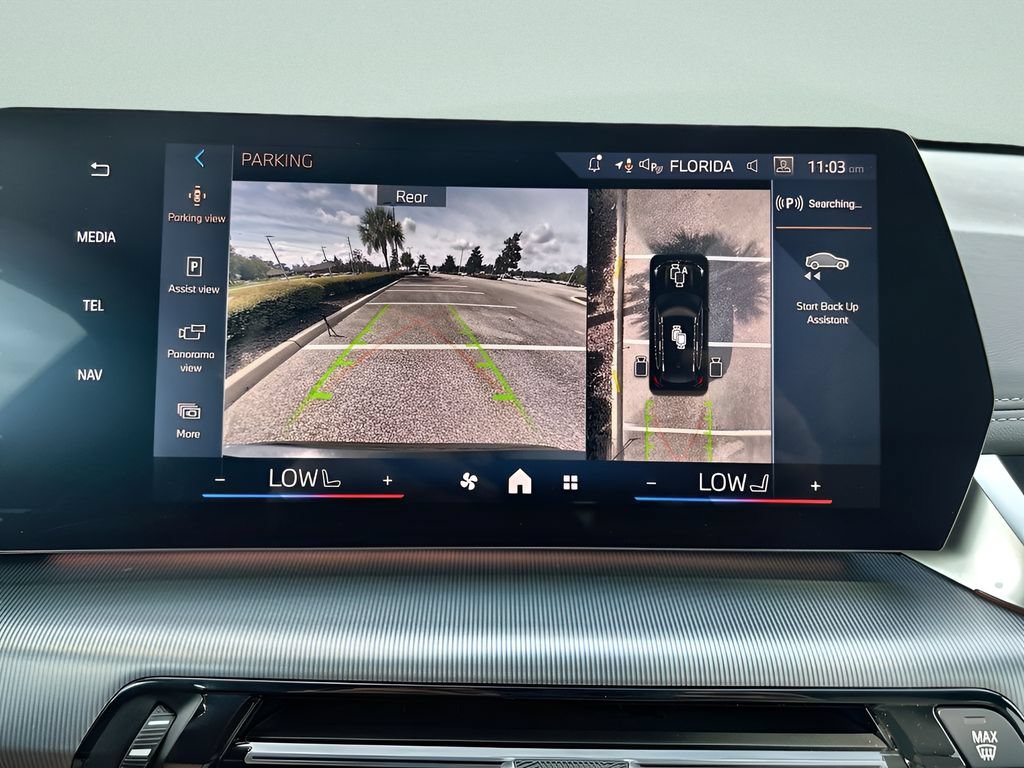 New 2025 BMW X1 xDrive28i w/ Technology Package AWD/4WD image 21