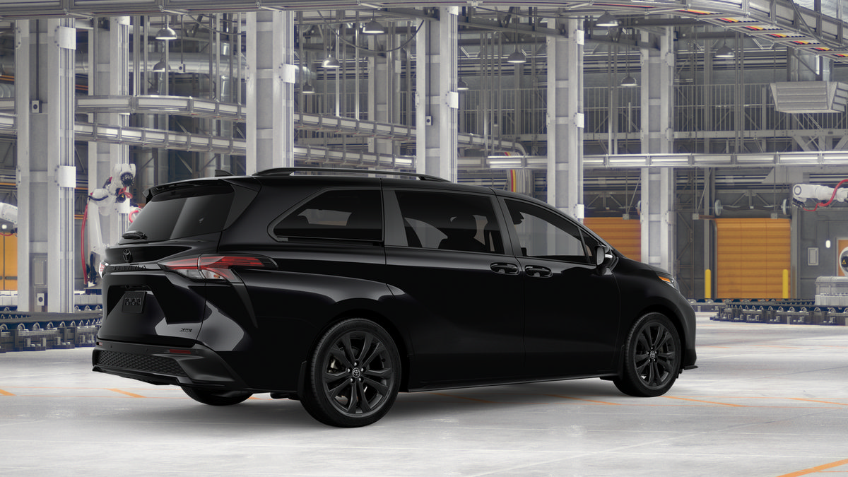 New 2026 Toyota Sienna XSE FWD image 12