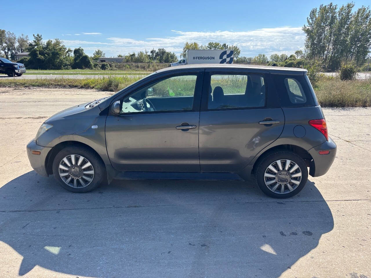 Used 2005 Scion xA image 1